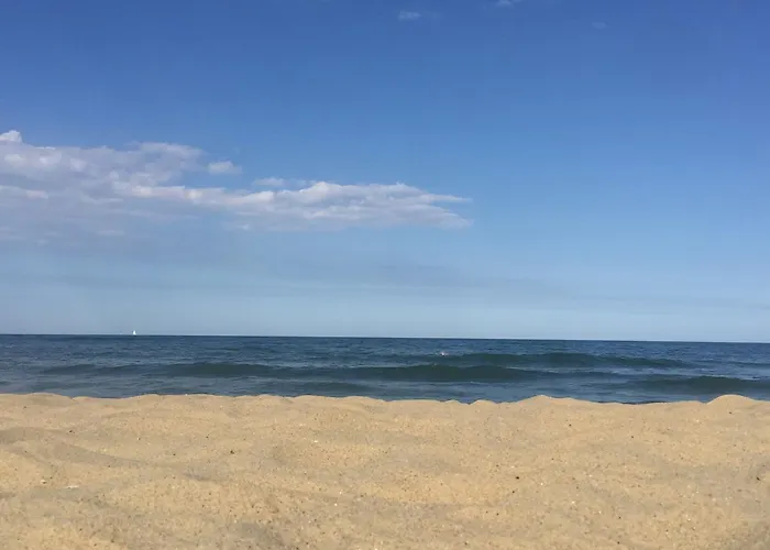 First Line At Aparthotel 4*