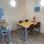 Apartmanhotel First Line At