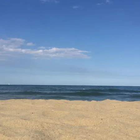 First Line At Aparthotel 4*